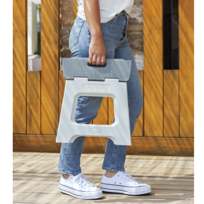 VIGAR LOAD 150KG 40CM Compact Foldable Stool 100% Recycled Plastic ZEROLINE GREY STEP STOOL