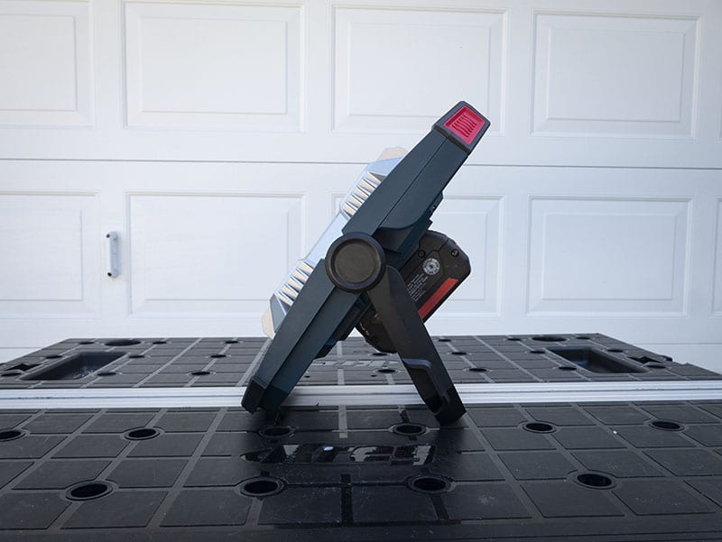 Bosch 1900-Lumen LED Work Light GLI18V-1900