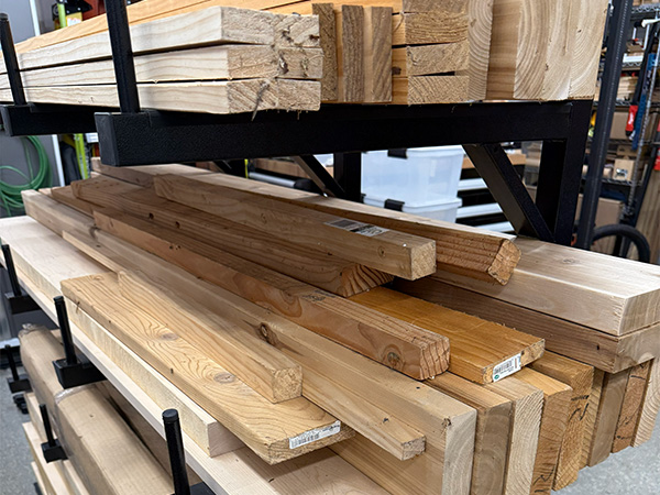 Grizzly T34006 Mobile Lumber Cart: A Practical, Yet Imperfect Solution