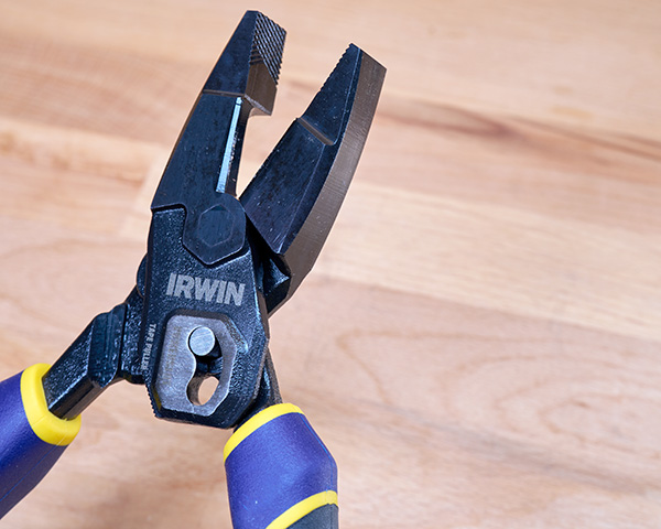 Irwin Introduces PowerSlot Pliers for Reduced Cutting Effort